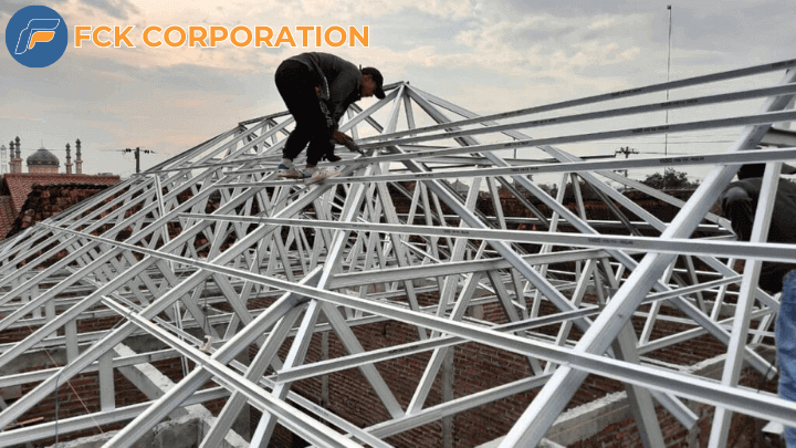 kontraktor baja ringan Mojokerto 2